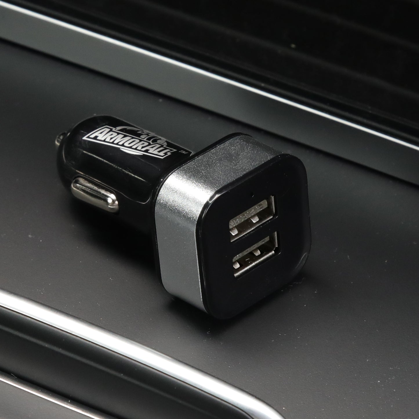 2-Port Car Charger, Powers Up Two Devices Simultaneously